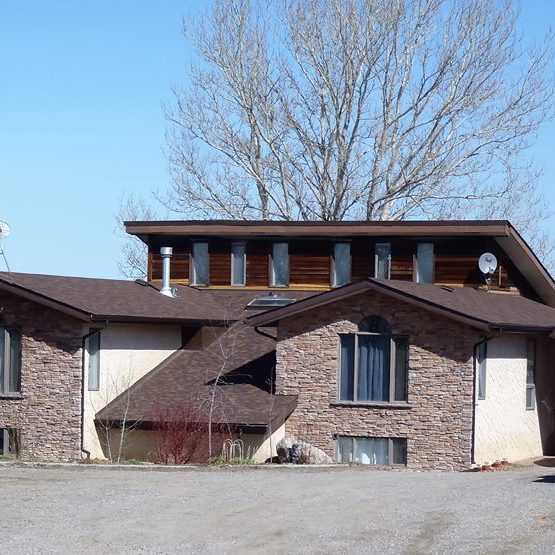 Click for Roofing and Exterior Renos
